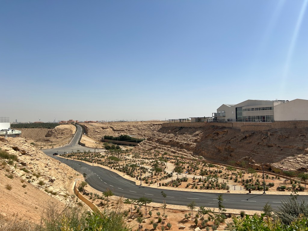 [사진첩언박싱] 사우디아라비아 제2회 디리야 현대미술&nbsp;비엔날레